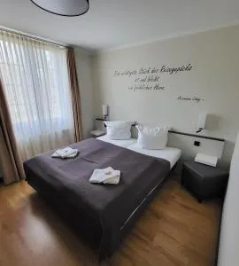 Land-Gut-Hotel- Weisser Schwan - Groß Köris