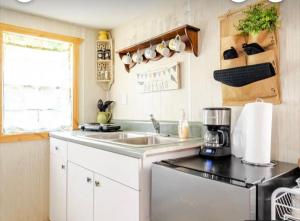 Tiny House surrounded by Florida farm beauty