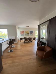 Glyfada Gorgeous Penthouse