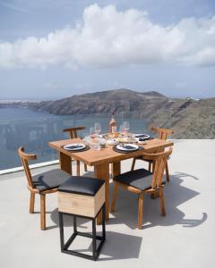 Rocabella Santorini Hotel & Spa