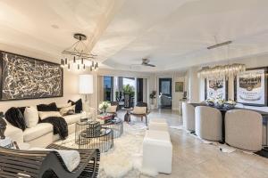 Luxury Penthouse near Beach