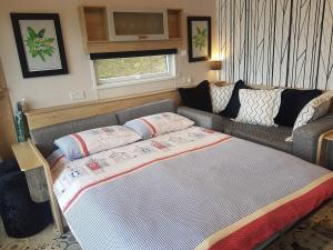 POD2 Family Glamping with seaview & Wi-Fi