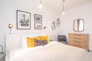 Brand new apartment with garage