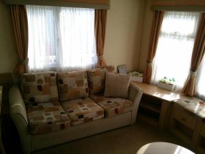 Golden Sands Salisbury GS 8 Berth Heated Access to the beach