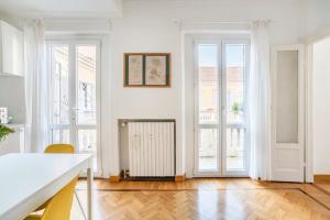 Brera 4 - City Center bright and cosy apartment x4!