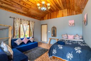 Monratino The Orange Farmstay - Darjeeling