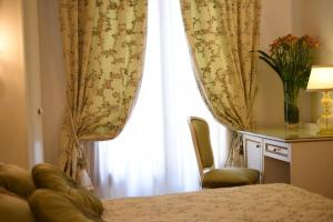 Casa Savoia & Casa Jolanda