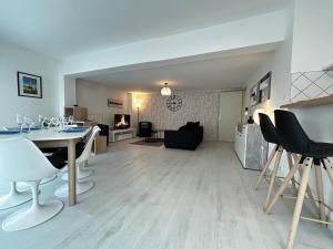 Appartements E Mercier magnifique grand T2 a deux pas du centre : photos des chambres
