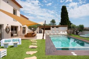 Villas Villa d-exception avec piscine - Le Mas des Filles : photos des chambres