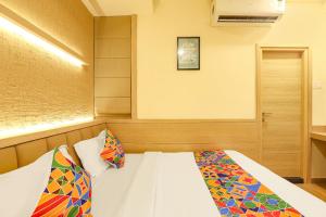 FabHotel Nestlay Rooms High Court - Nr Parrys Corner