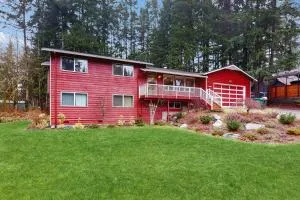 Clearview Forest Retreat - Snohomish