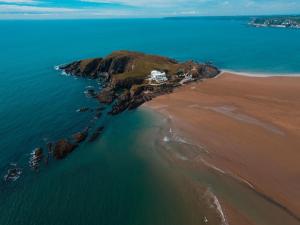 Cosy Dog Friendly Cottage close to beaches Bigbury on Sea
