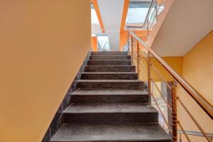 Super Hotel O Siddhi Vinayak Hotel & Banquets