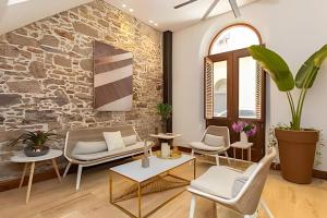 Villas La Fontana Amplias ApartaSuite-piscina 204