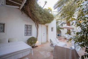 La Maison Blanche -Les Houchs De Djerba