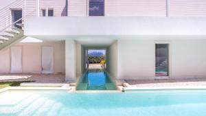 GuestHost - Amazing Apartment img4