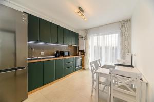 MoHost Luxury Landing Apartments Complex Qualis Brasov