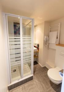 Hotels Hotel Donibane Saint-Jean-de-Luz : photos des chambres