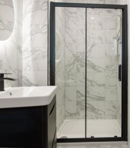 Dwell Living North Bridge Apartments