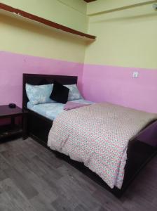 Myagdi Devisthan Guest House And Bhanchha Ghar - Ubytování bez kategorie ve městě Pókhara