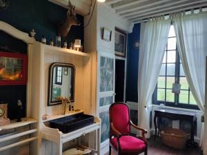 B&B / Chambres d'hotes Vieux chateau Saint-Claude : Suite Standard