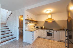 Wonderful holiday home with seaview and jacuzzi