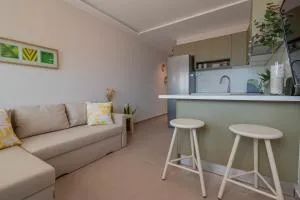 Amico Suites by RentalsPro - Nea Moudania Halkidiki - Áyios Mámas