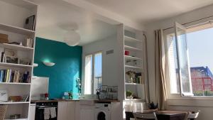 Beautiful studio on the banks of the Ourcq Canal