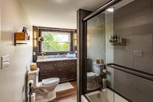 BEST LOCATION 3BD Home in The Heart Of Pittsburg