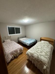 Affordable Family Room for 4 People-24Hrs Checkin-Next To Downtown,Airport - Ubytování bez kategorie ve městě Kitchener
