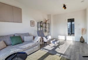 Apartment A5 "Pine Hill Resort" - mit überdachtem Balkon, zwei Bädern & leichtem Haffblick