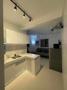 Condo unit by CASA GREENWOOD