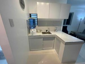 Condo unit by CASA GREENWOOD