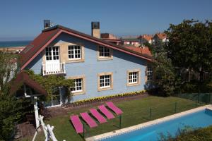 La Casa Azul con piscina