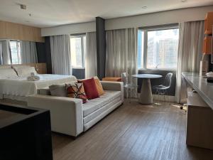 Quartos de hotel em frente ao Shopping Vila Olimpia