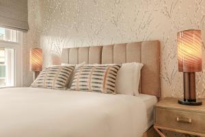 The Winslet at Signature Suites