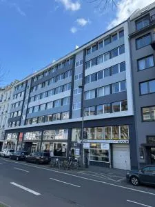 Hotel Garni Emir - Hürth