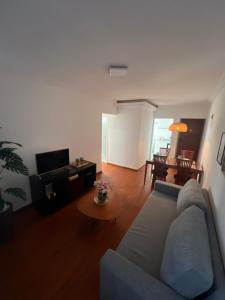 Excelente ApĂȘ 2 quartos na Barra