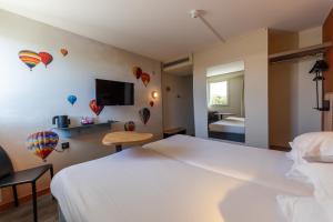 Hotels Hotel Donibane Saint-Jean-de-Luz : photos des chambres