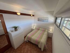 Appart 2 pièces Cabine PORT LA NOUVELLE PN590-022