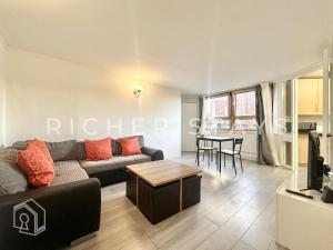 Chelsea Riverside 1-Bed Flat