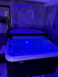 Golden house 2 - Jacuzzi