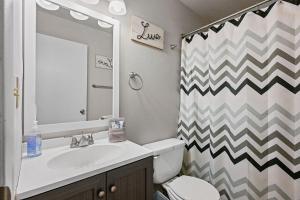 The Cozy and Quaint Duplex in Point