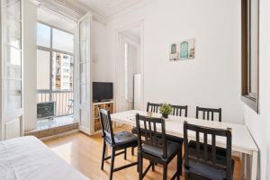 5BR for 7 Elevator Walk to Sant Antoni