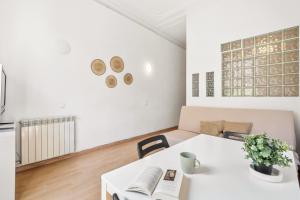 5BR for 7 Elevator Walk to Sant Antoni