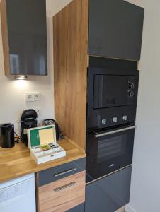 Appartements L-appart le 19 , F3 proche centre vue cathedrale, 2 chambres : photos des chambres