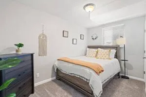 Room for the Whole Family! - Crestone