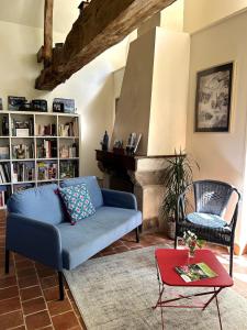 Maisons de vacances Petite maison et grand jardin Wifi Mer a 20 minutes : photos des chambres