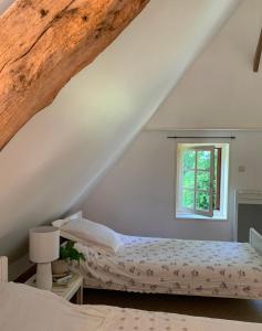 Maisons de vacances Petite maison et grand jardin Wifi Mer a 20 minutes : photos des chambres