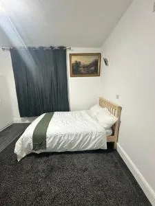 Room 3 NG3 2AZ - Lowdham